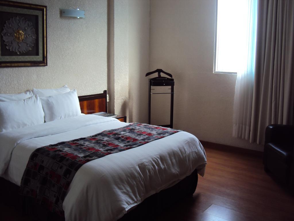 Hotel Trueba Orizaba  Pokój zdjęcie